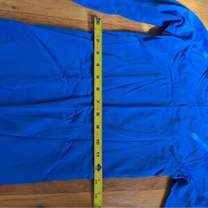 lululemon athletica Blue Long Sleeve Top